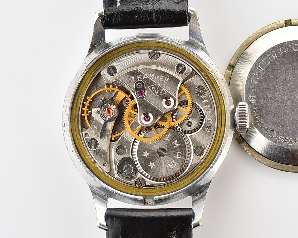 Vintage soviet SPORTIVNIE mechanical watch from the 1950s