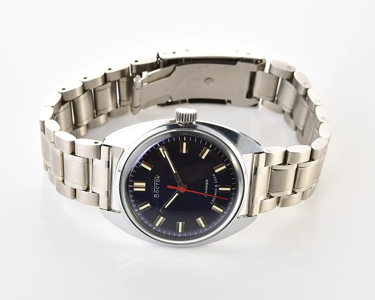 Excellent Soviet Wostok (Vostok) vintage mechanical wristwatch