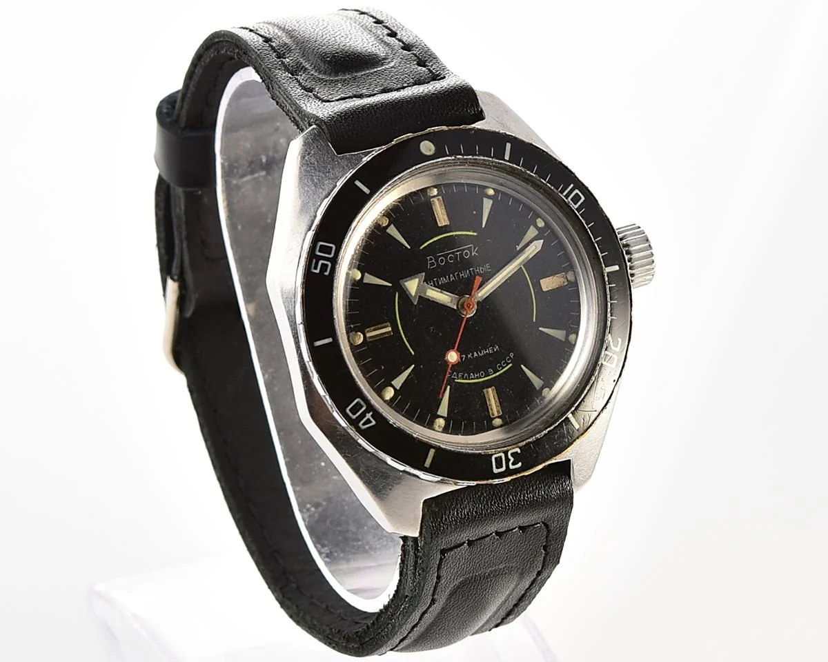 Soviet Vostok Amphibia vintage mechanical wristwatch