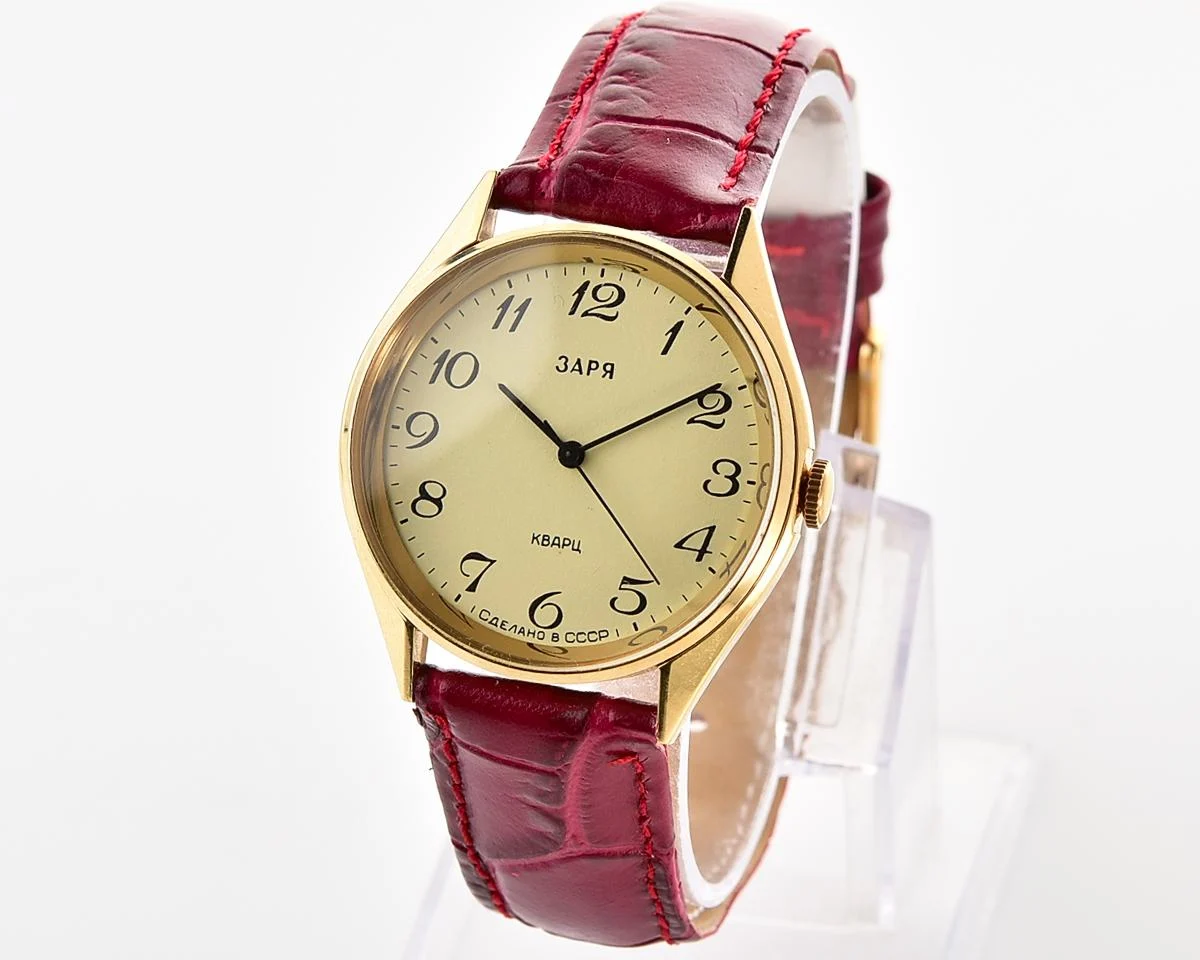 Excellent vintage Soviet Zaria quartz watch