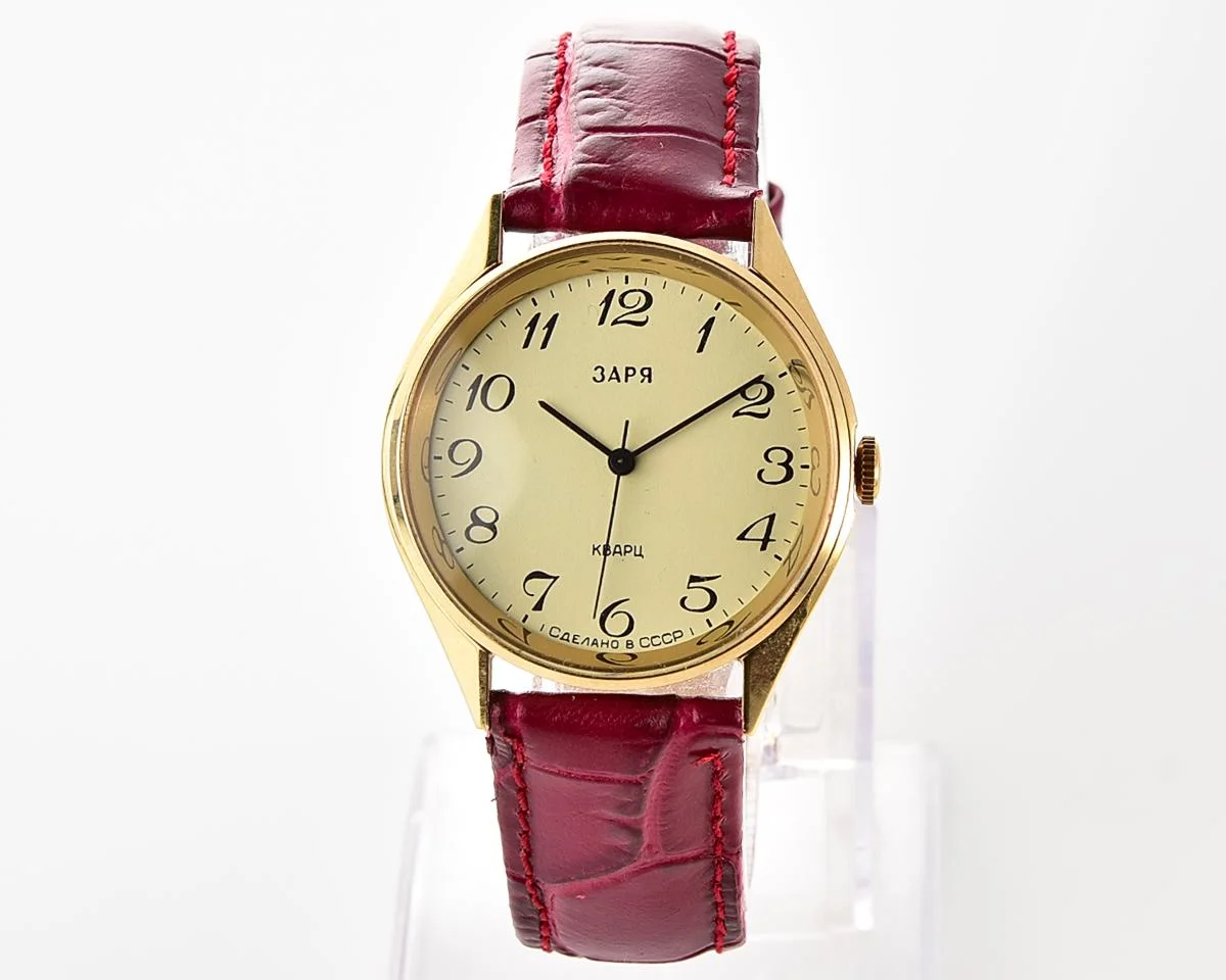 Excellent vintage Soviet Zaria quartz watch
