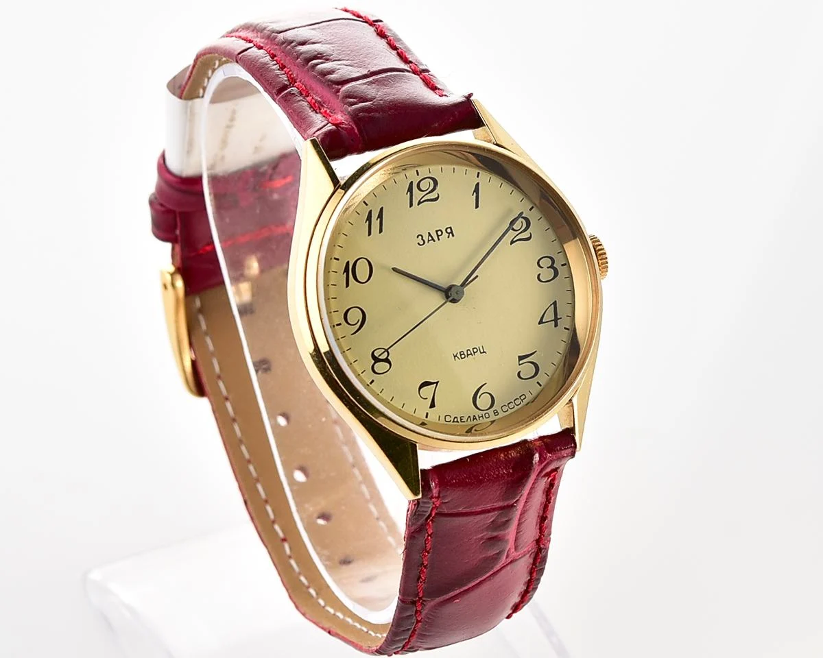 Excellent vintage Soviet Zaria quartz watch