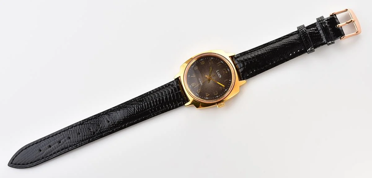 Large Luch Soviet vintage gold-plated wrist watch