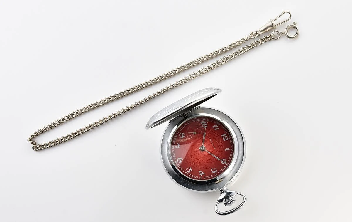 Excellent vintage Soviet Molnija pocket watch with box and chain