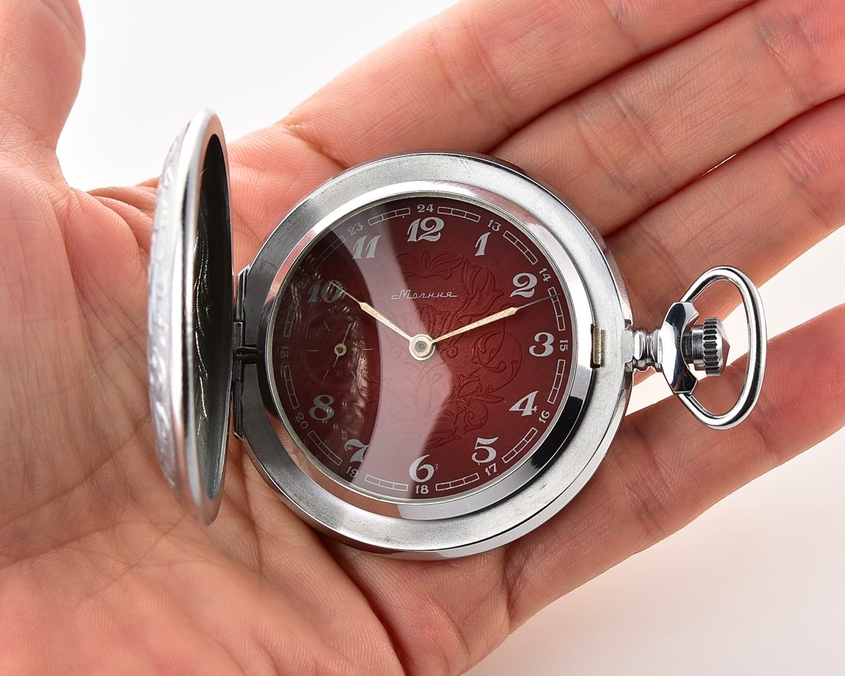 Excellent vintage soviet Molnija pocket watch with box and chain
