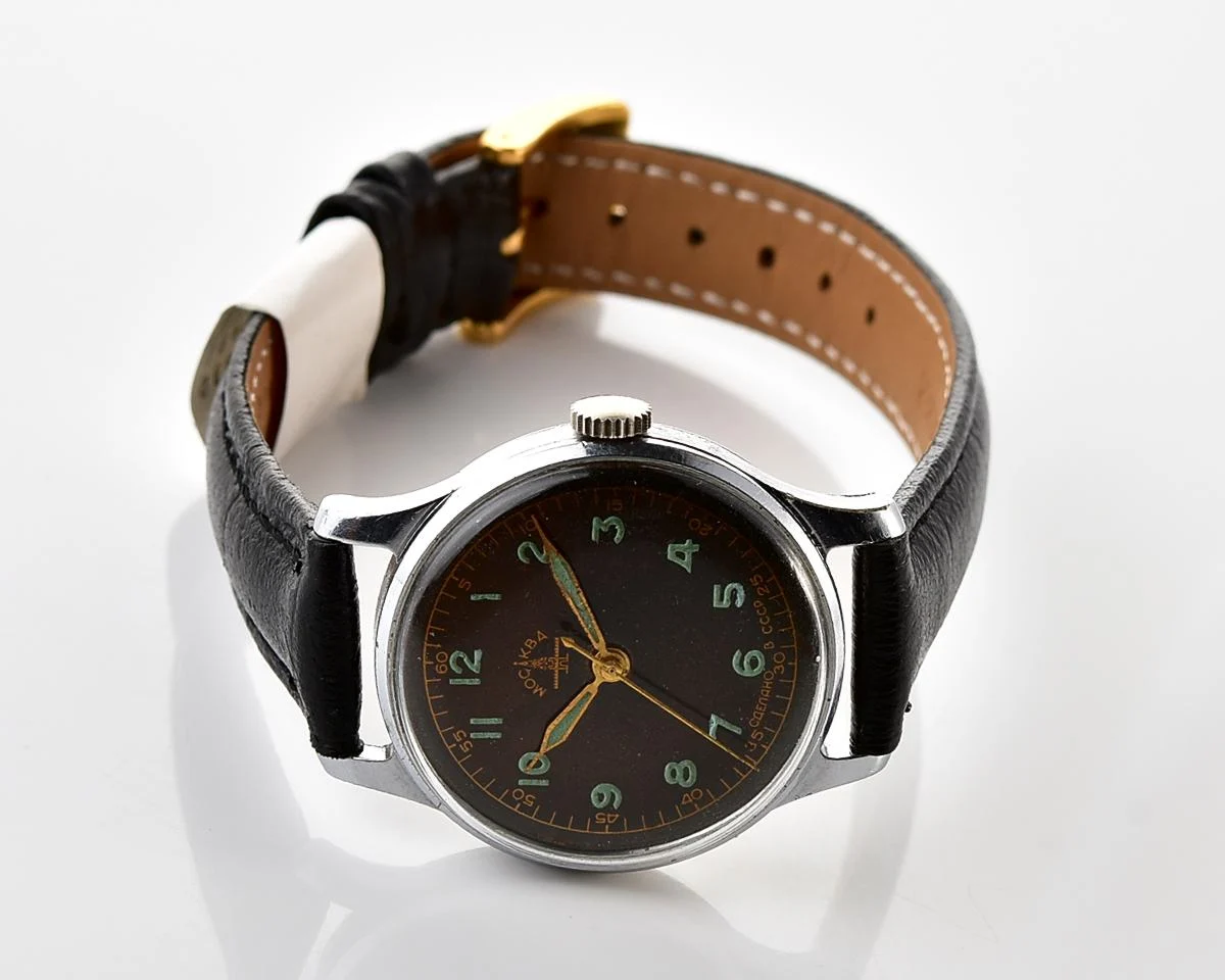 Vintage Soviet mechanical watch Moskva - uncommon version