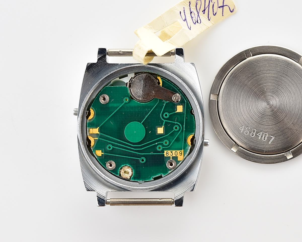 TIME CAPSULE: Digital vintage USSR wrist watch POBEDA in box – New Old Stock(NOS)!
