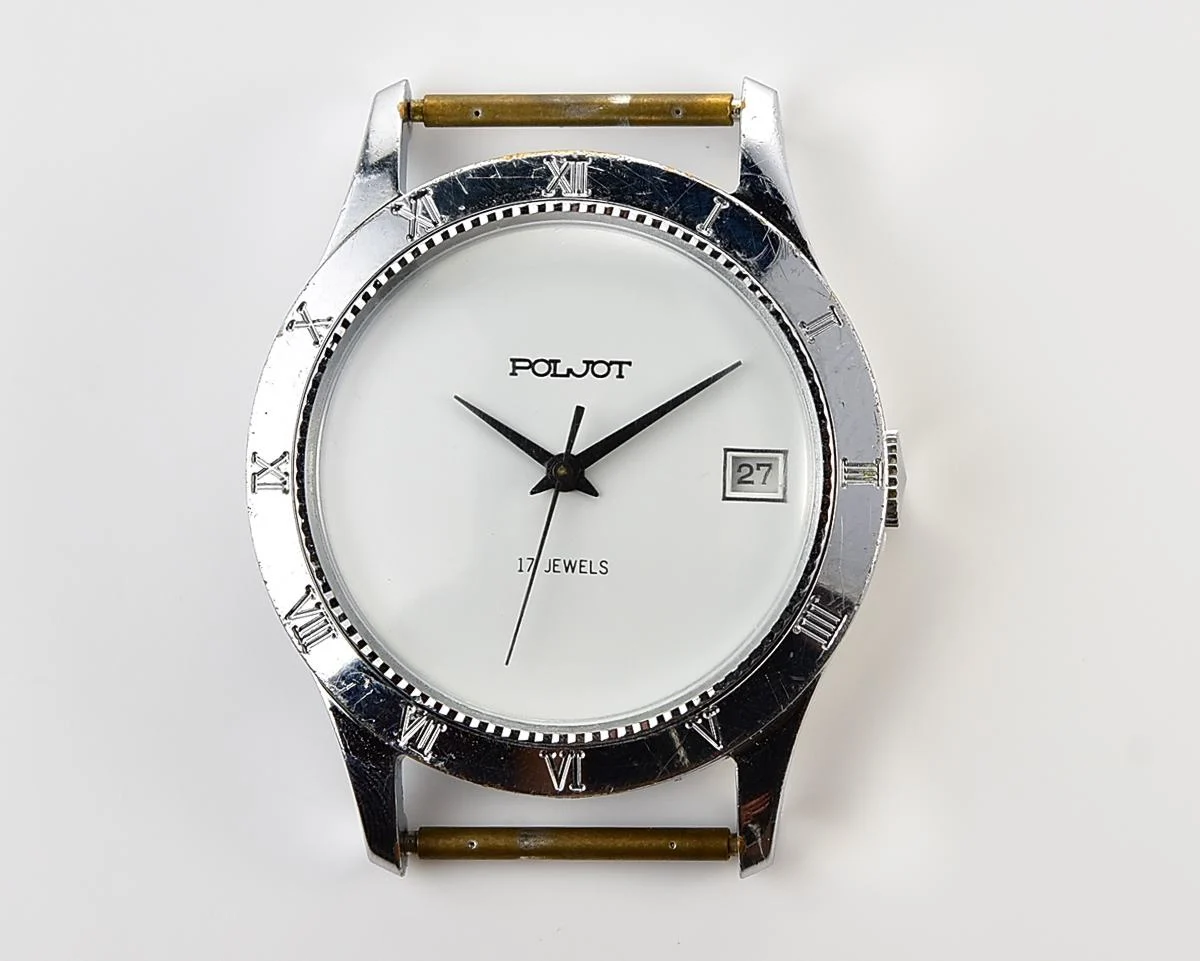 Vintage Soviet Poljot 17 jewels mechanical watch with white dial, date & Roman numeral bezel - Image 9