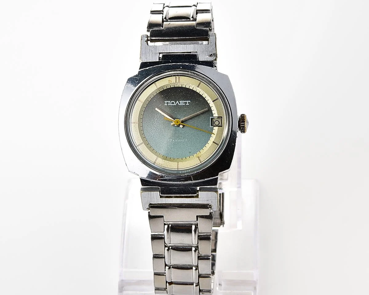 Soviet Poljot mechanical wrist watch with "space-age" retro-minimalistic duo-tone dial from 1970s