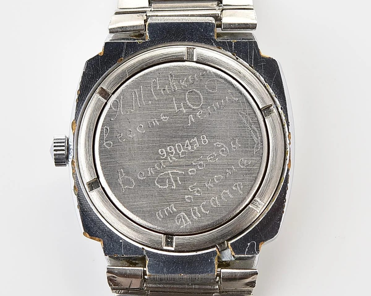 Vintage Soviet Poljot mechanical wristwatch with stainless steel bracelet