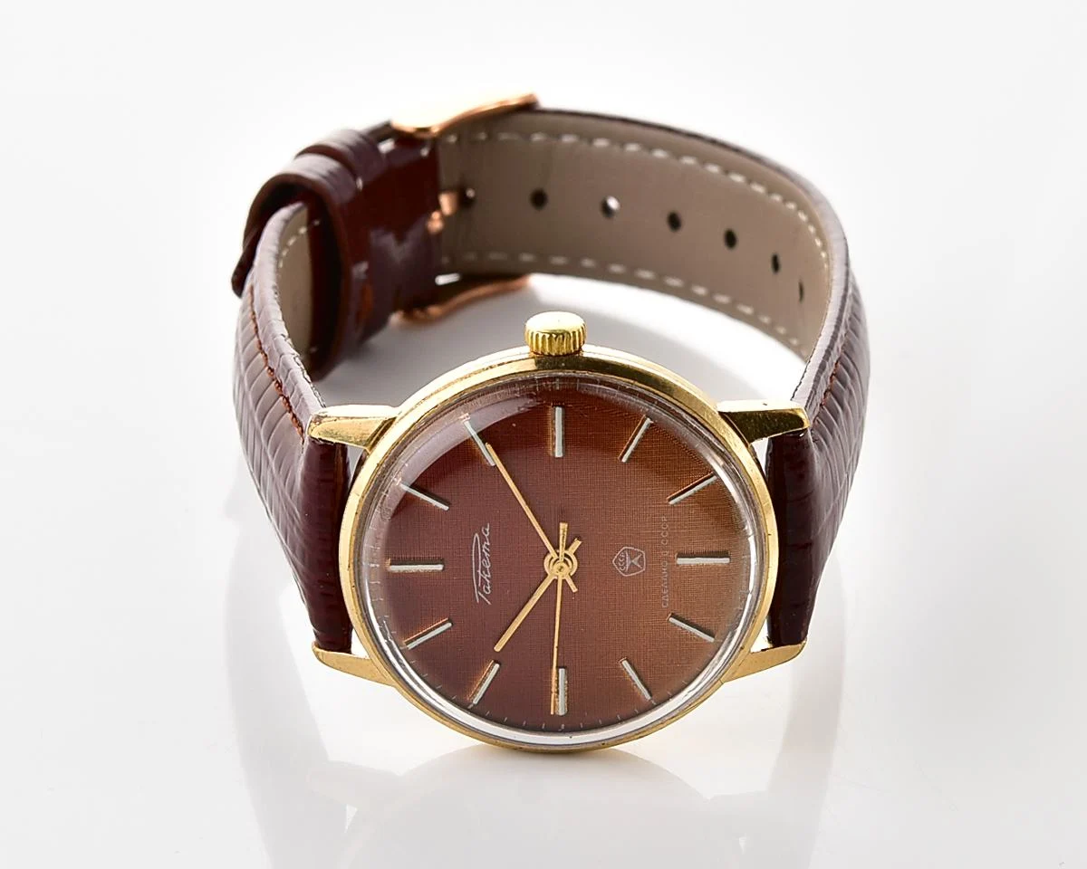 Excellent vintage Soviet gold-plated mechanical Raketa "jeans" wristwatch