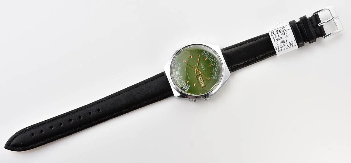 Soviet Raketa perpetual calendar mechanical watch