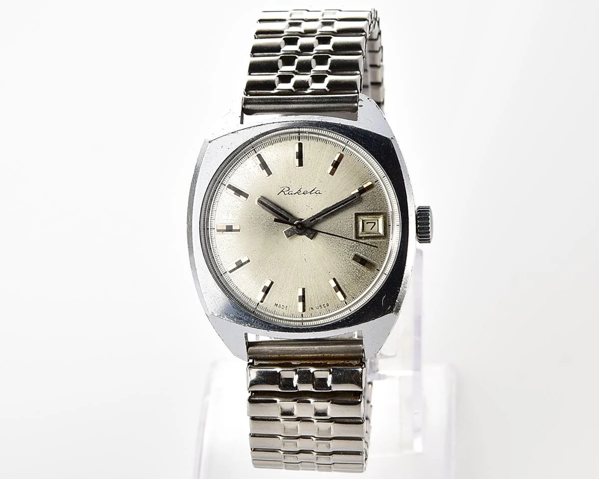 Vintage Soviet Raketa mechanical watch
