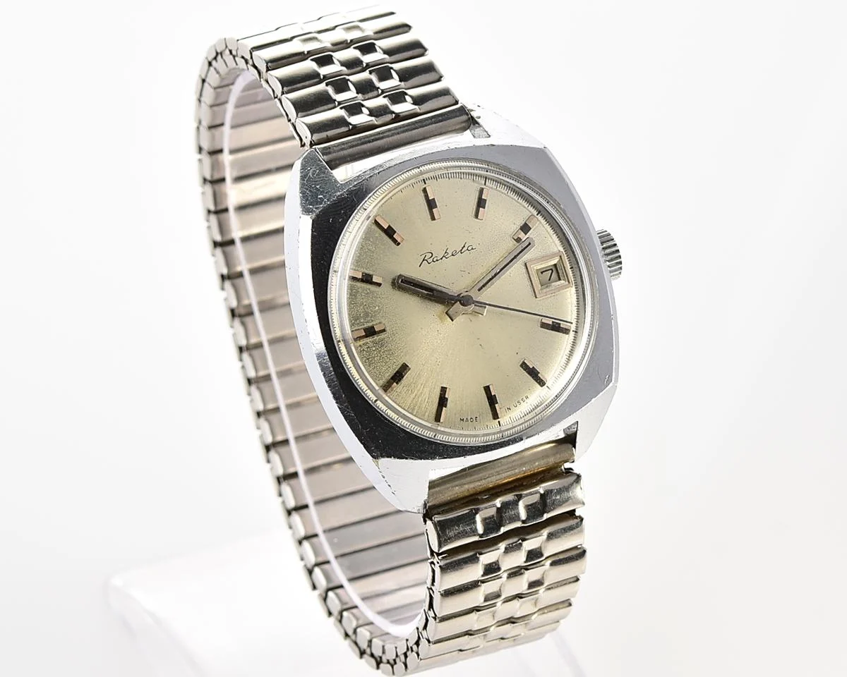Vintage Soviet Raketa mechanical watch