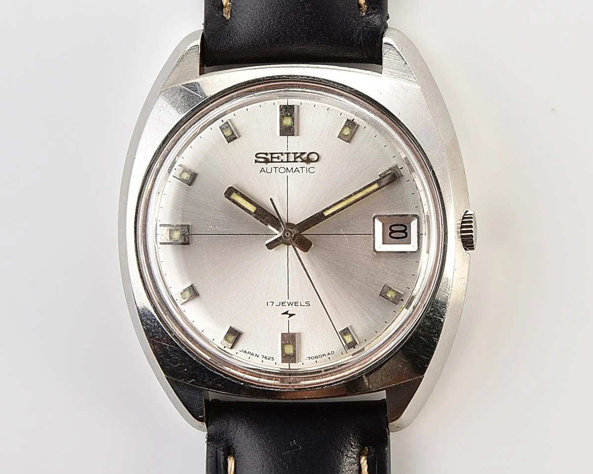 Vintage Seiko Sportsmatic "Starburst TV-Case" 17 Jewel Automatic from October 1968