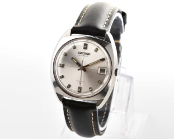 Vintage Seiko Sportsmatic "Starburst TV-Case" 17 Jewel Automatic from October 1968