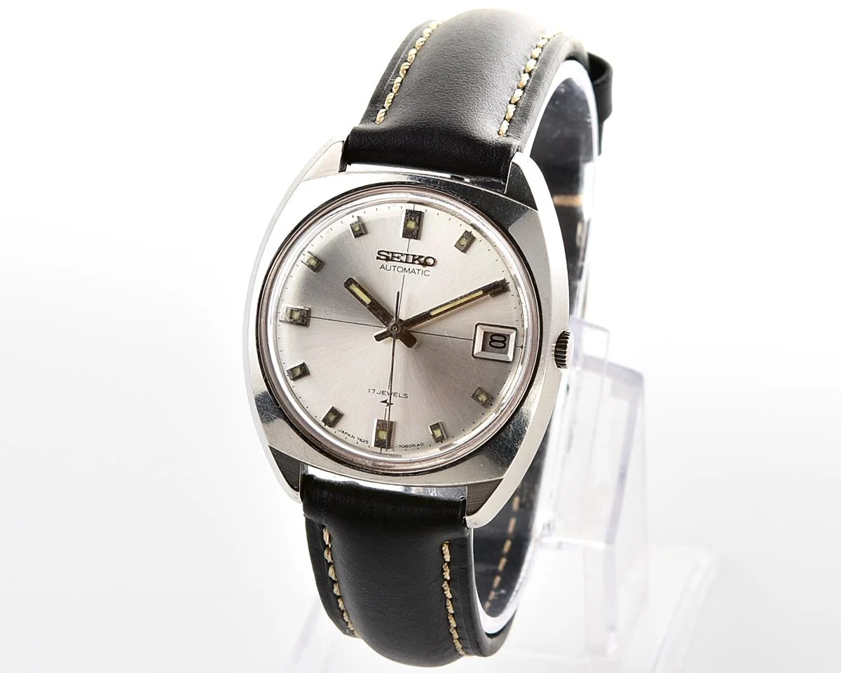 Vintage Seiko Sportsmatic "Starburst TV-Case" 17 Jewel Automatic from October 1968