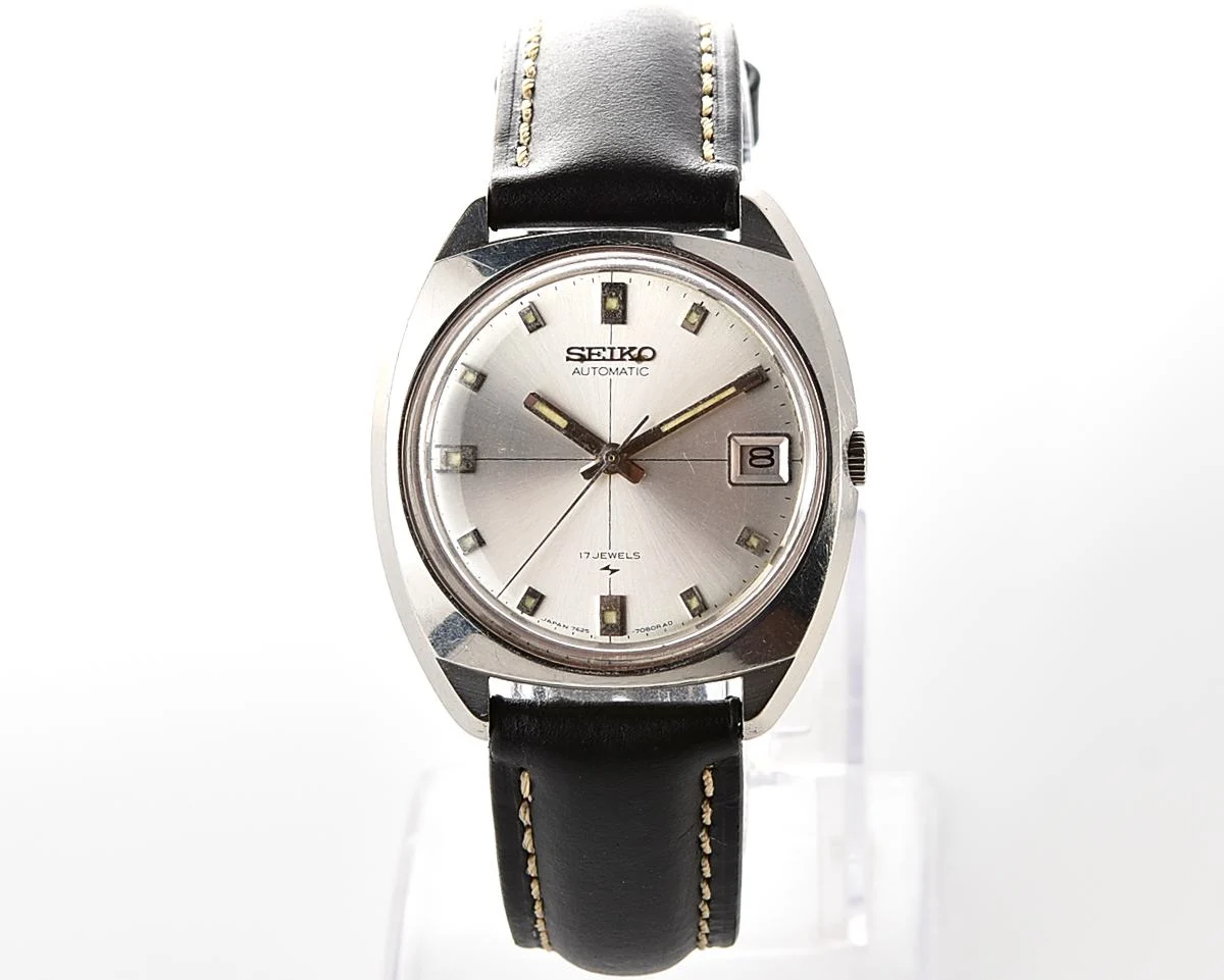 Vintage Seiko Sportsmatic "Starburst TV-Case" 17 Jewel Automatic from October 1968