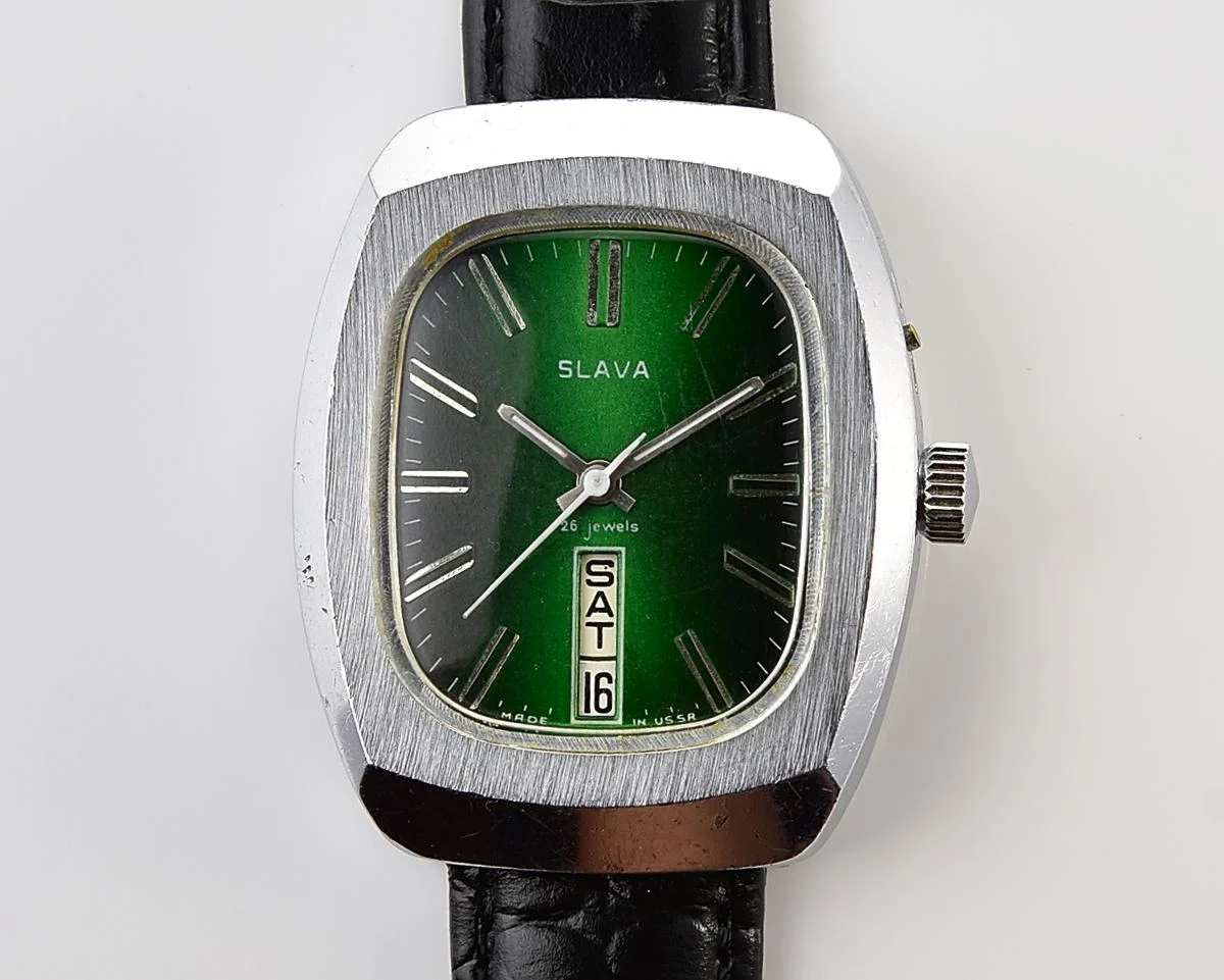 Large Soviet mechanical vintage watch Slava "Fridge" with vertical calendar