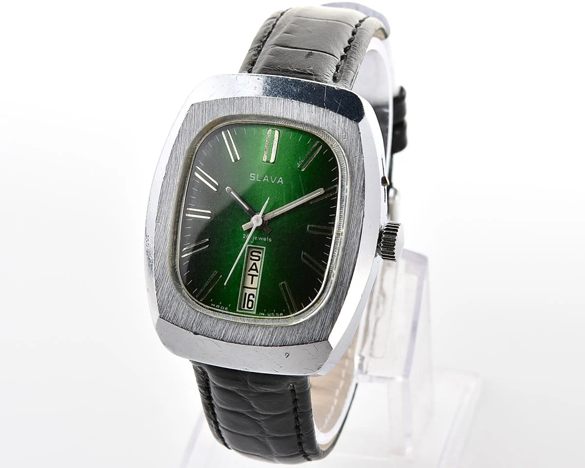 Large Soviet mechanical vintage watch Slava "Fridge" with vertical calendar