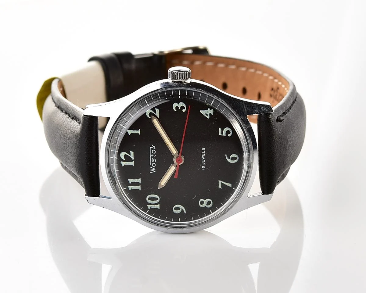 Excellent Soviet Wostok (Vostok) vintage mechanical wristwatch