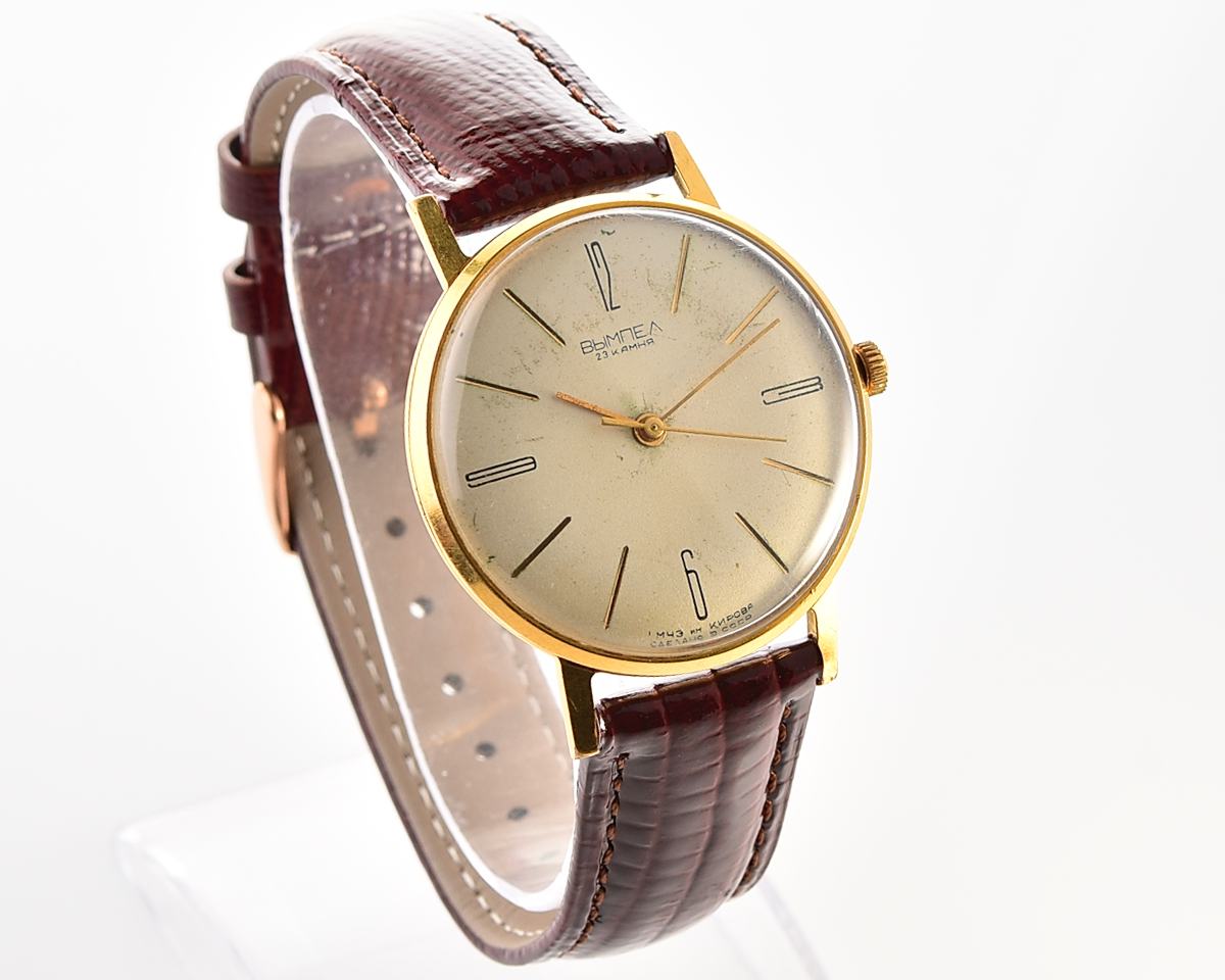 Vympel gold-plated vintage mechanical wristwatch, the 1st Moskow Watch Factory