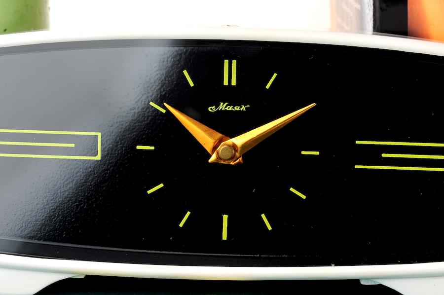 MAYAK vintage soviet mechanical table clock