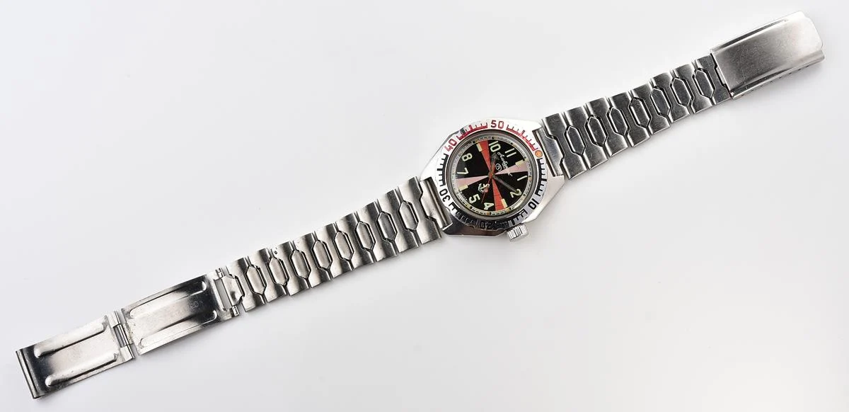 Vostok Amphibia mechanical watch – Radio Room!
