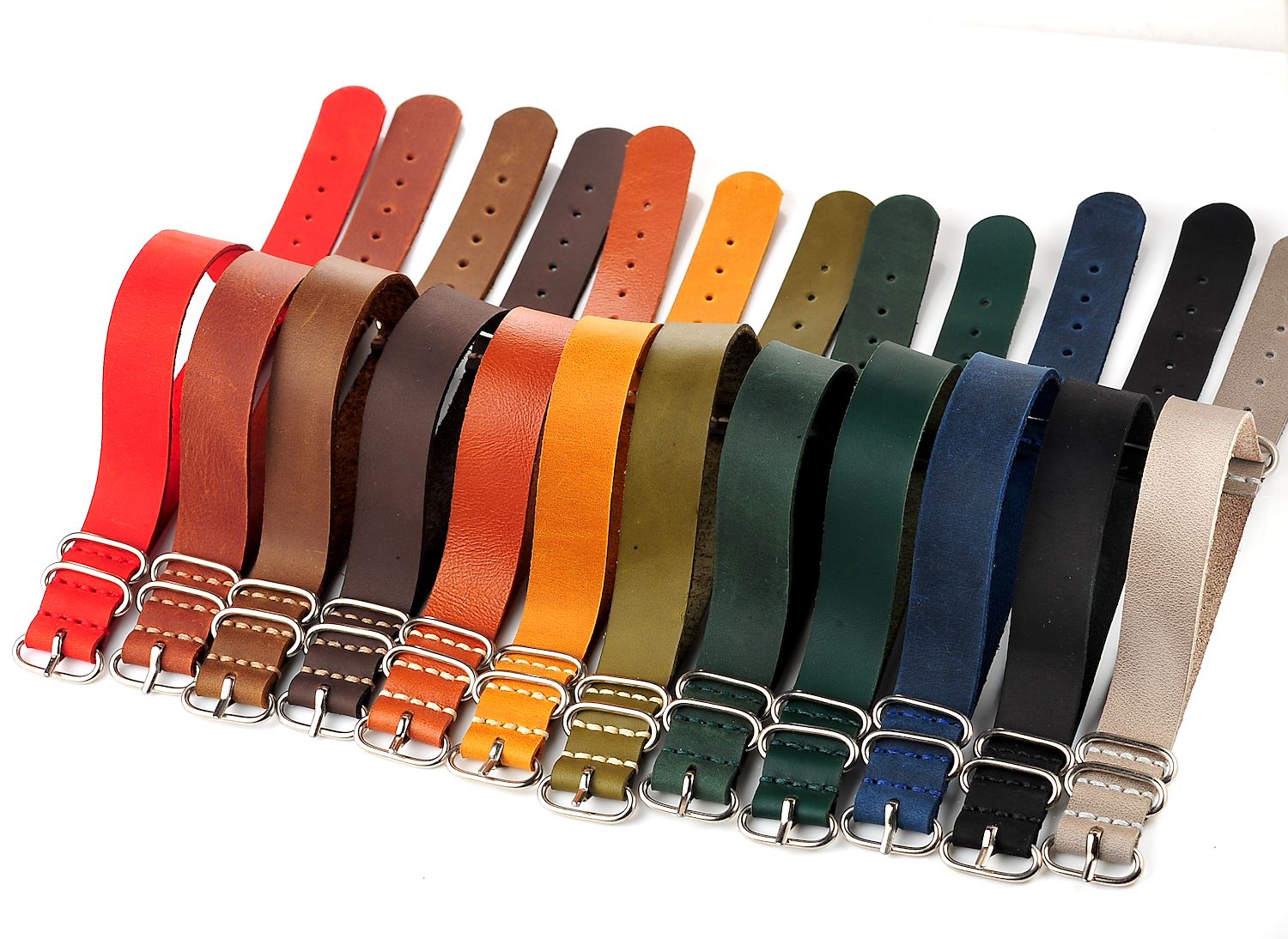 NATO COMMANDER® version 2: genuine leather straps in 13 shades - hand stitched!