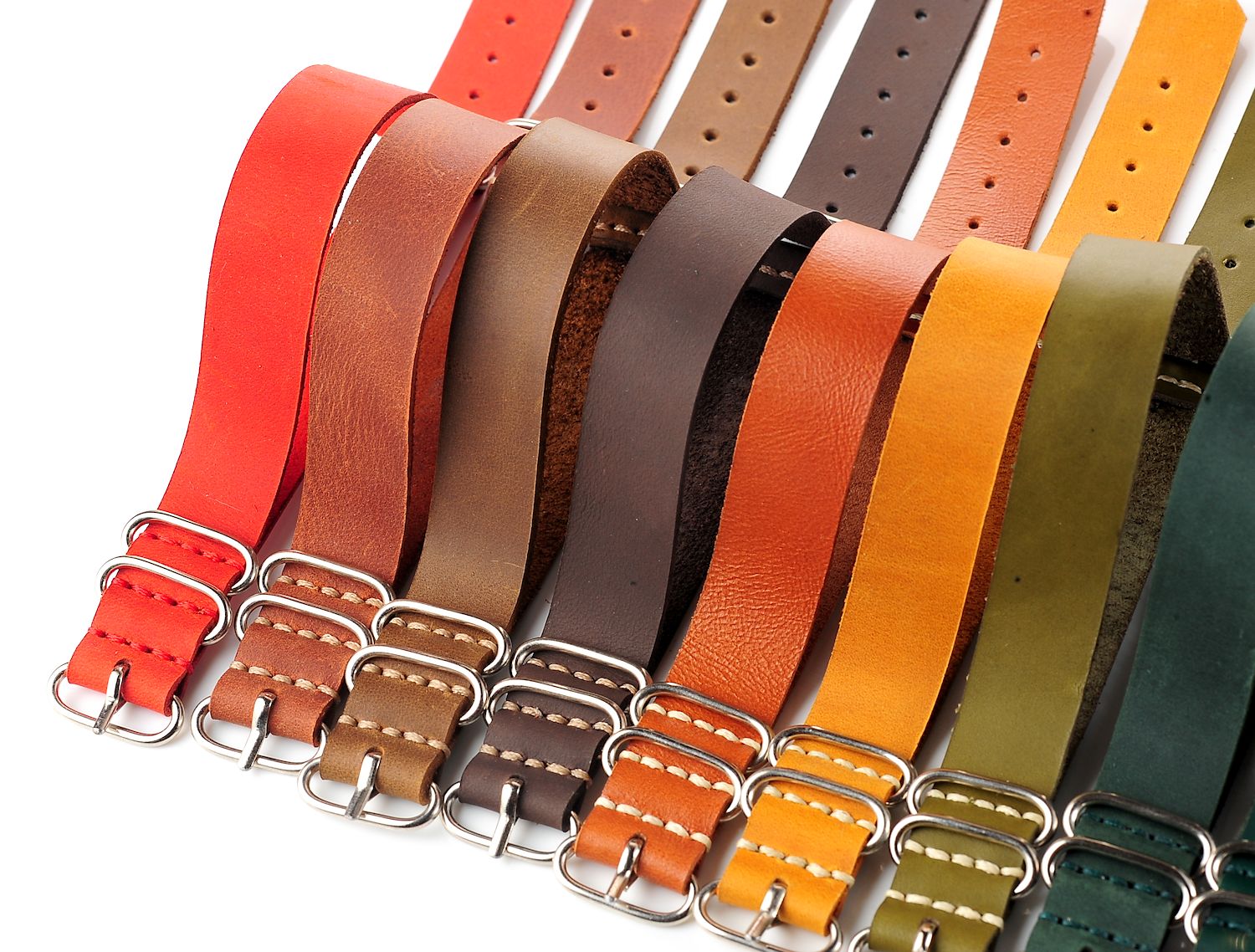 NATO COMMANDER® version 2: genuine leather straps in 13 shades - hand stitched!