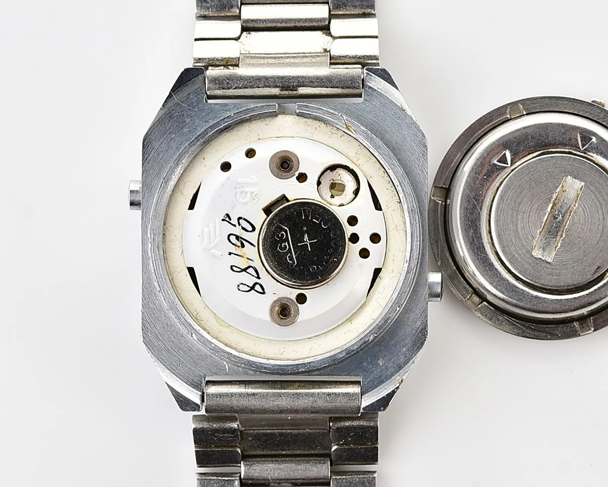 Digital vintage USSR wristwatch Electronika with stainless steel bracelet for ladies