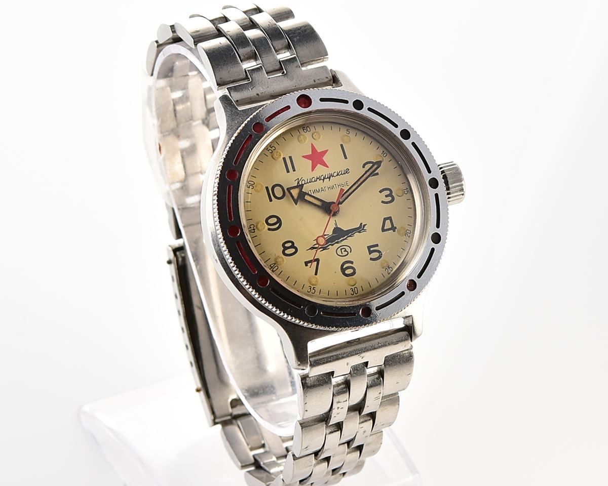 Soviet Vostok Amphibia mechanical watch – Komandirskie Submarine!