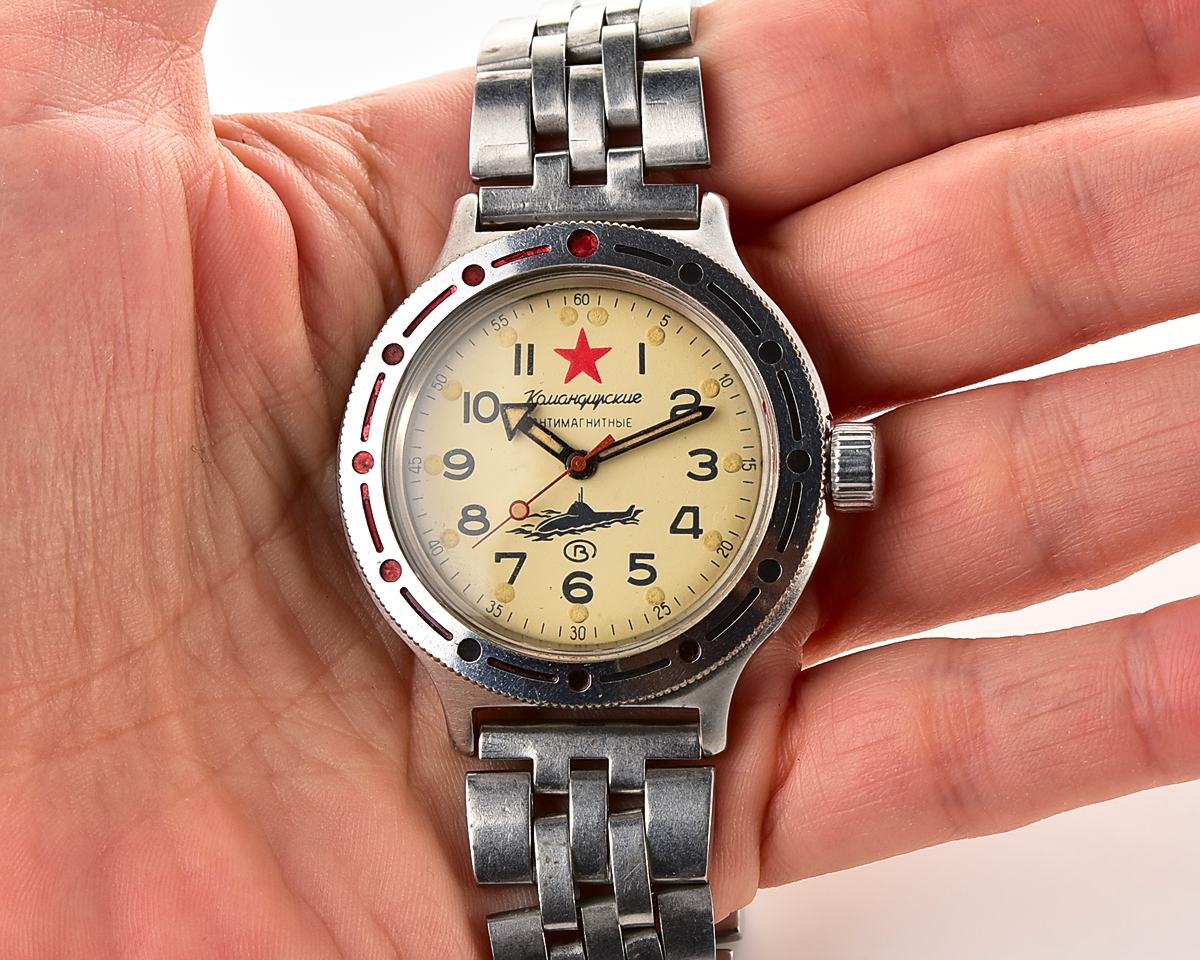 Soviet Vostok Amphibia mechanical watch – Komandirskie Submarine!