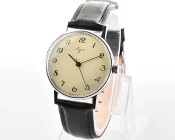 Soviet vintage Luch mechanical wristwatch
