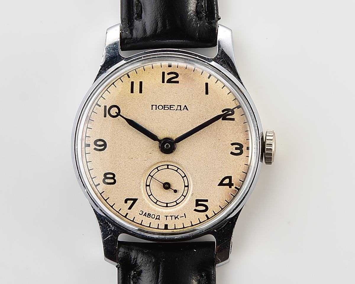 Excellent vintage soviet mechanical 1MChZ POBEDA, TTK-1 on dial