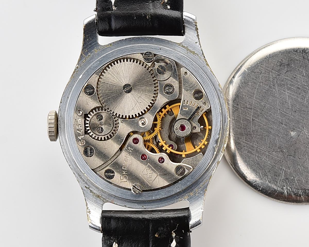 Excellent vintage soviet mechanical 1MChZ POBEDA, TTK-1 on dial