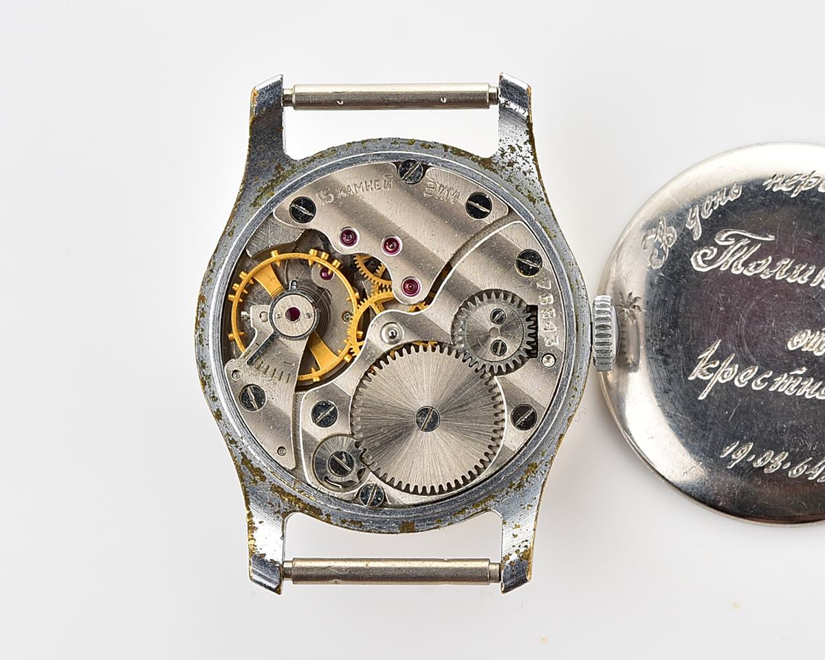 Vintage soviet mechanical watch POBEDA, complete with box and passport, from April 1964!