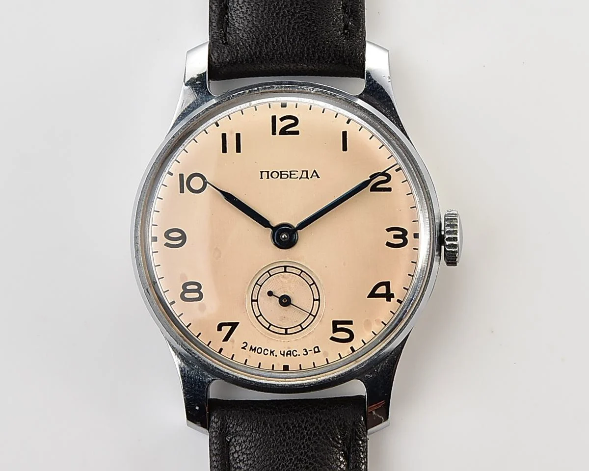 Excellent vintage Soviet mechanical Pobeda watch, 2MChZ from 3rd quarter 1955!