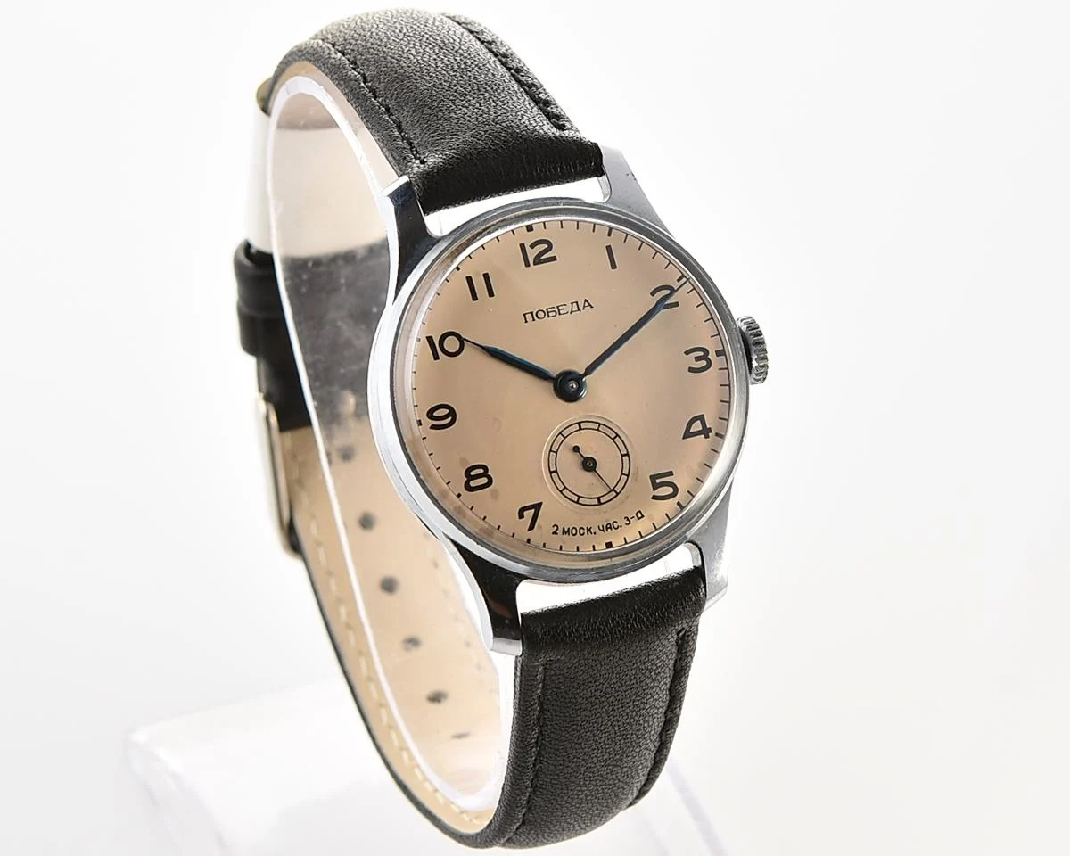 Excellent vintage Soviet mechanical Pobeda watch, 2MChZ from 3rd quarter 1955!