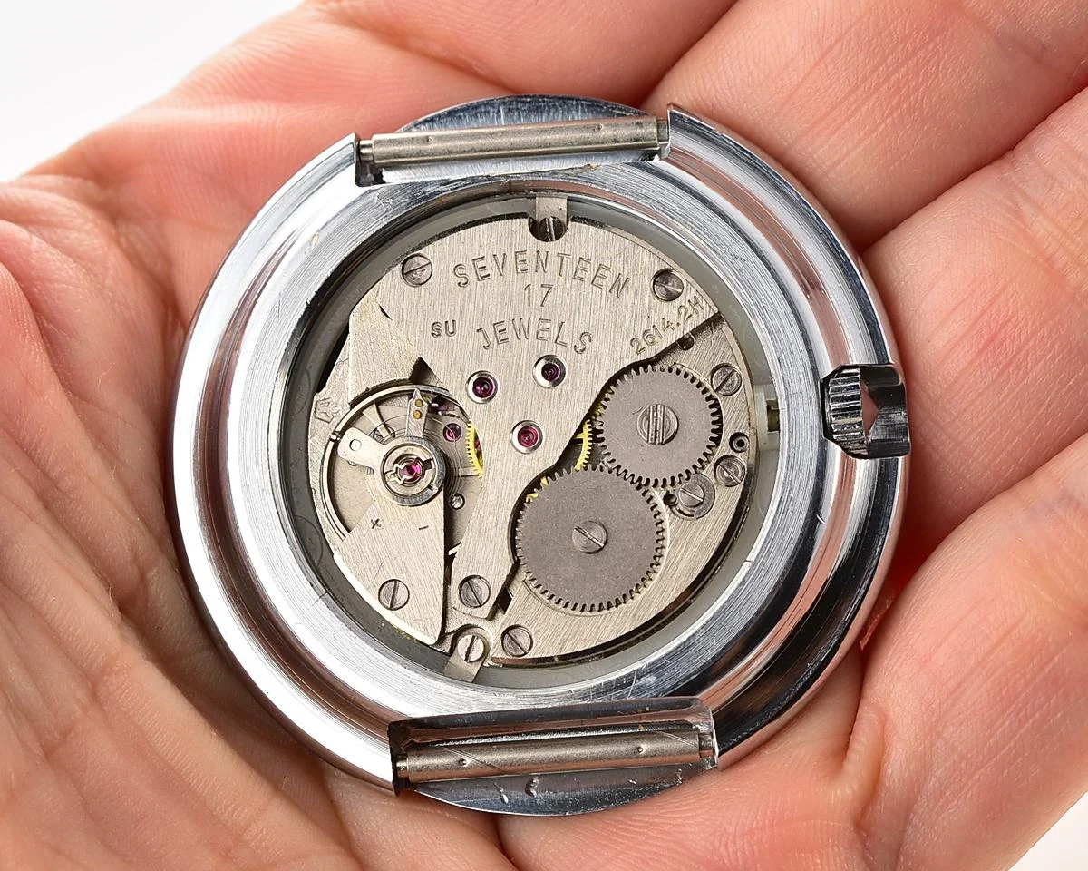 TIME CAPSULE: Poljot mechanical wrist watch – New Old Stock (NOS)!