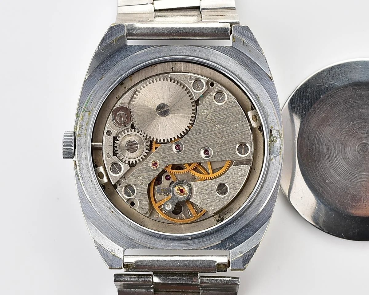 Vintage Soviet Raketa mechanical wristwatch