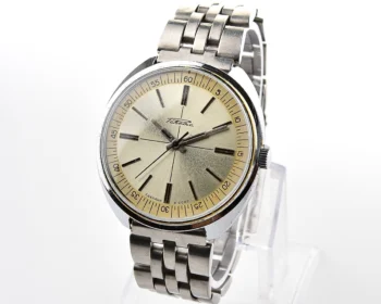 Vintage Soviet Raketa mechanical wristwatch