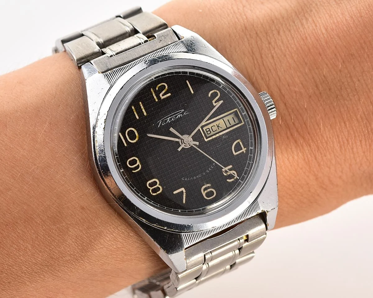 Raketa-15837_KOM_1890