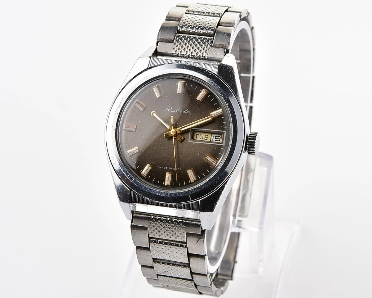 Raketa vintage mechanical wrist watch with double calendar