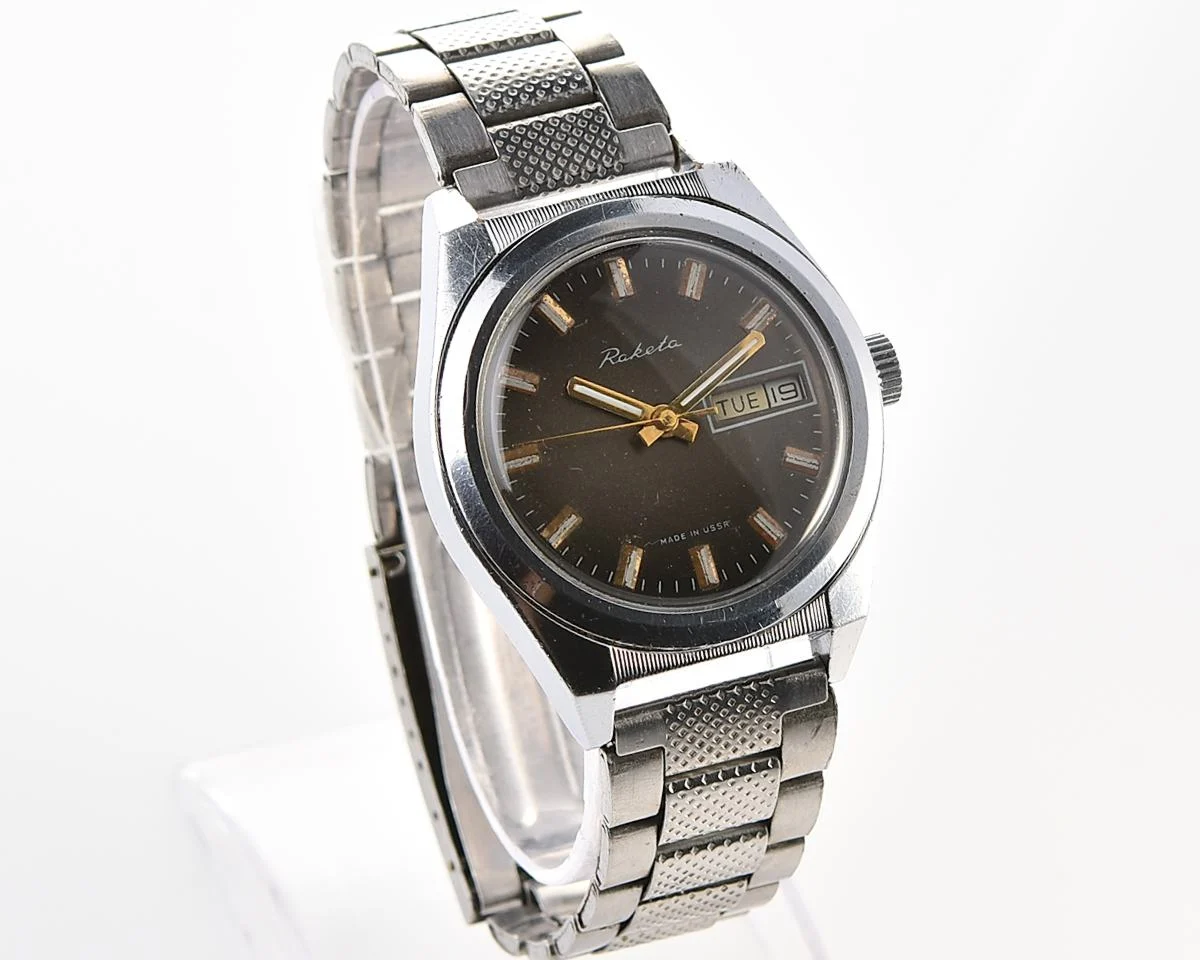 Raketa vintage mechanical wrist watch with double calendar