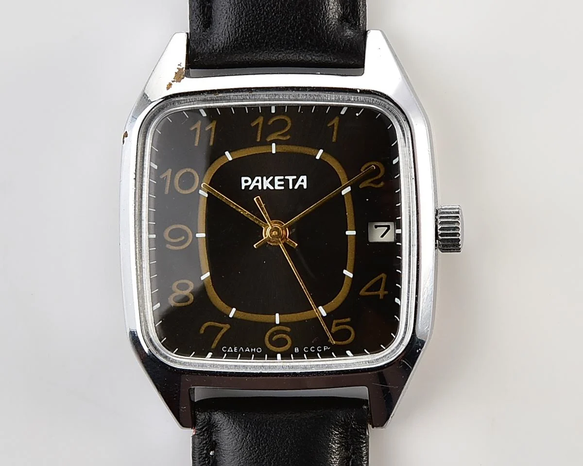 Vintage Soviet Raketa mechanical watch