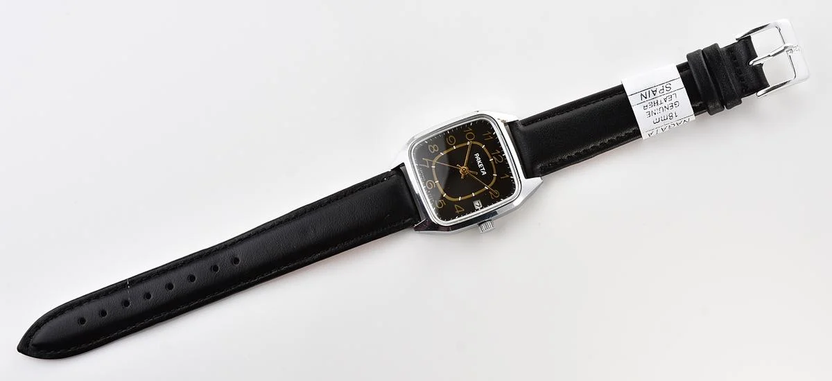 Vintage Soviet Raketa mechanical watch