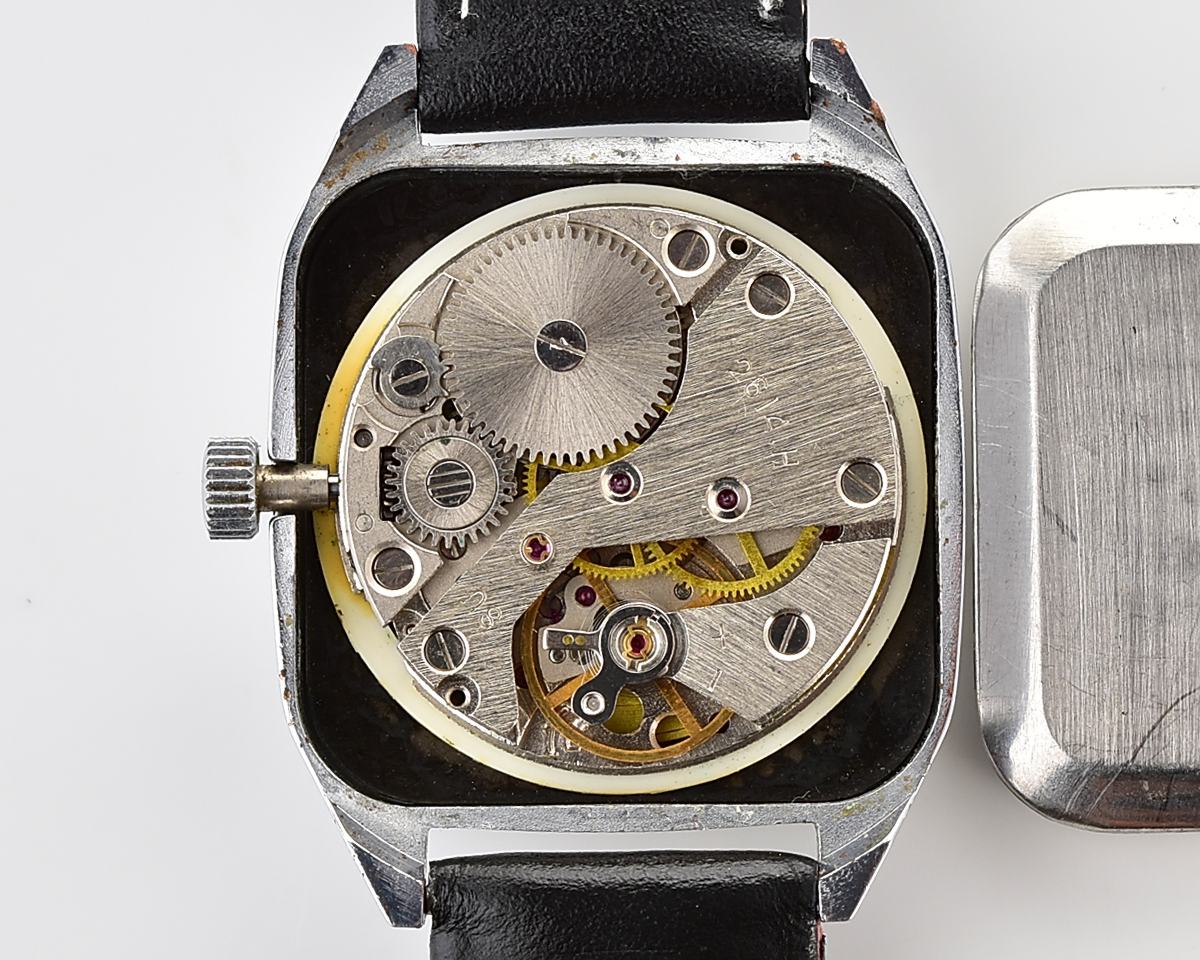 Vintage soviet RAKETA mechanical watch