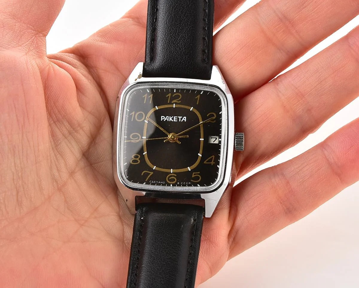 Vintage Soviet Raketa mechanical watch