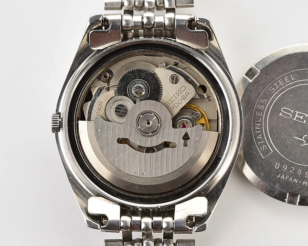 Vintage Seiko 21 Jewels Automatic with Charcoal Sunburst Dial - from September 1970